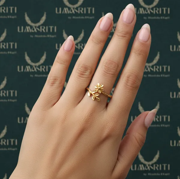 Gold_Petal_Ring_For_Women